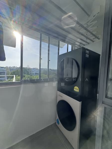 372B Sembawang Avenue, Sembawang Avenue, Room Rental, 120 sqft, HDB Flat For Rent, by Alexis Chia 谢慧丽, 500073509 - Balcony - PropertyGuru.com.sg