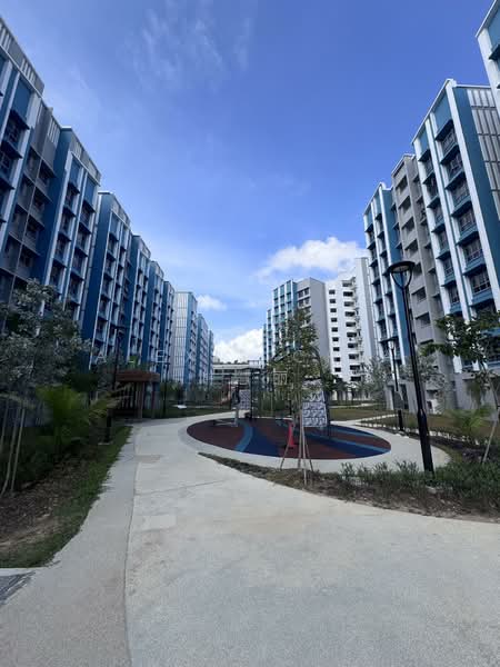 372B Sembawang Avenue, Sembawang Avenue, Room Rental, 120 sqft, HDB Flat For Rent, by Alexis Chia 谢慧丽, 500073509 - Exterior - PropertyGuru.com.sg