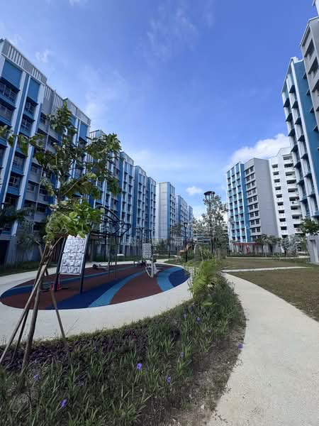 372B Sembawang Avenue, Sembawang Avenue, Room Rental, 120 sqft, HDB Flat For Rent, by Alexis Chia 谢慧丽, 500073509 - Exterior - PropertyGuru.com.sg