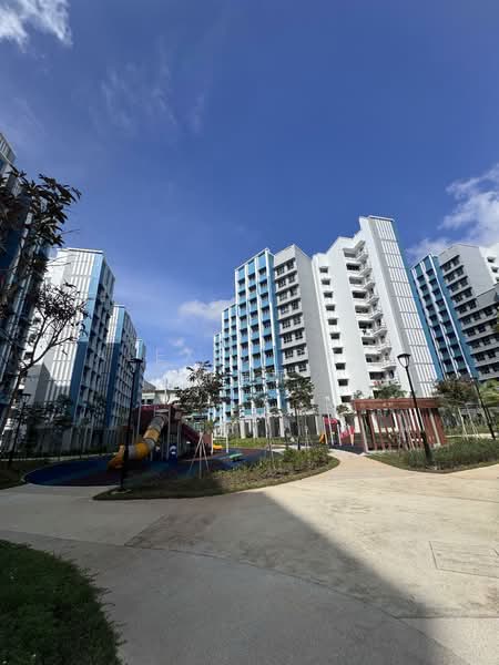 372B Sembawang Avenue, Sembawang Avenue, Room Rental, 120 sqft, HDB Flat For Rent, by Alexis Chia 谢慧丽, 500073509 - Exterior - PropertyGuru.com.sg