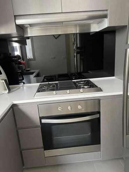 FLO Residence, Punggol Field Walk, 3 Bedrooms, 1,012 sqft, Condominium For Rent, by Linda Neo, 500073521 - Kitchen - PropertyGuru.com.sg