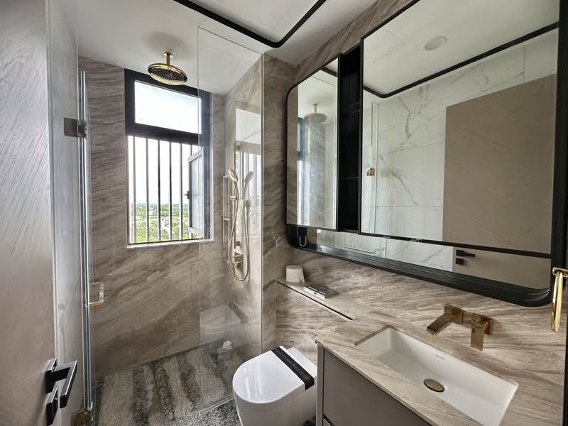 Perfect Ten, 323 Bukit Timah Road, 2 Bedrooms, 786 sqft, Condominium For Rent, by Kelly Yu 余奕葹, 500073522 - Bathroom - PropertyGuru.com.sg