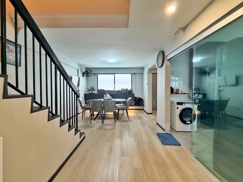 643 Yishun Street 61 HDB Flat For Sale at S$ 978,000 | PropertyGuru Singapore - Interior