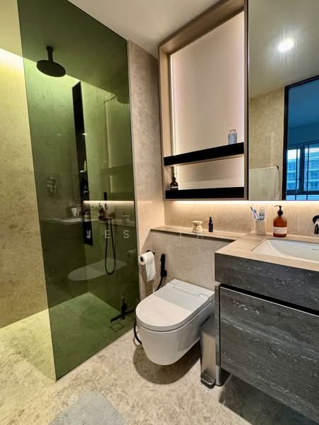The Reef at King's Dock, 2 Harbourfront Avenue, 1 Bedroom, 538 sqft, Condominium For Rent, by Jess Tan, 500073537 - Bathroom - PropertyGuru.com.sg
