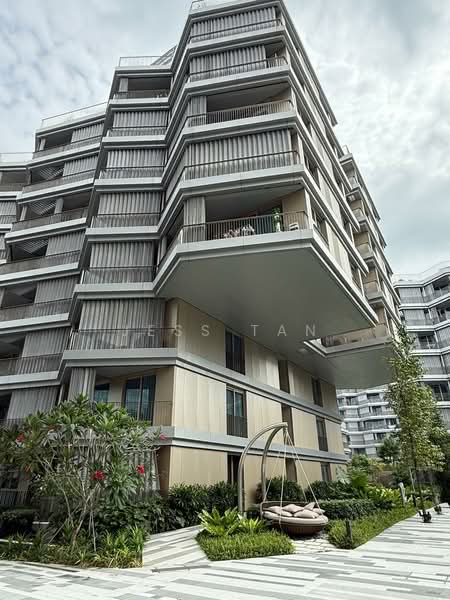 The Reef at King's Dock, 2 Harbourfront Avenue, 1 Bedroom, 538 sqft, Condominium For Rent, by Jess Tan, 500073537 - Exterior - PropertyGuru.com.sg