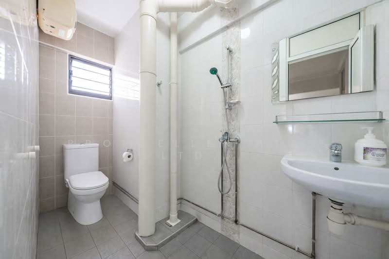 110 Mcnair Road HDB Flat For Sale at S$ 1,135,000 | PropertyGuru Singapore - Bathroom