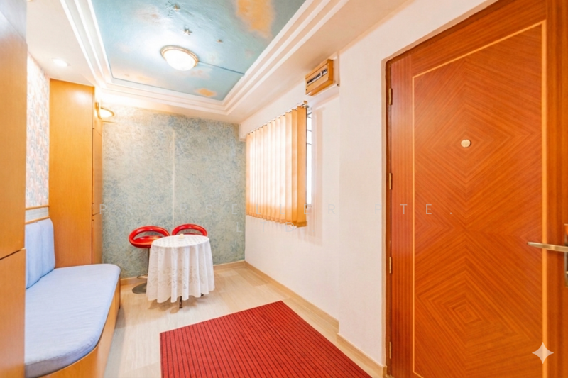 110 Mcnair Road HDB Flat For Sale at S$ 1,135,000 | PropertyGuru Singapore - Interior