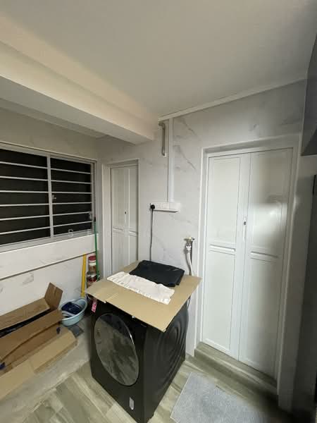 86 Redhill Close HDB Flat For Sale at S$ 450,000 | PropertyGuru Singapore - Interior
