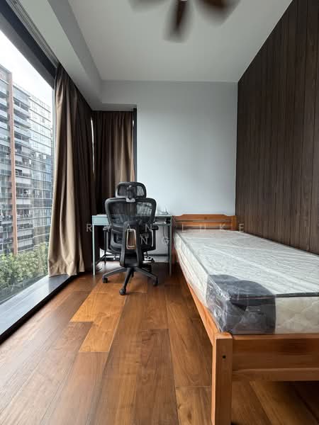 Parc Esta, 900 Sims Avenue, 4 Bedrooms, 1,227 sqft, Condominium For Rent, by Bryan Luke Ng, 500073564 - Master Bedroom - PropertyGuru.com.sg