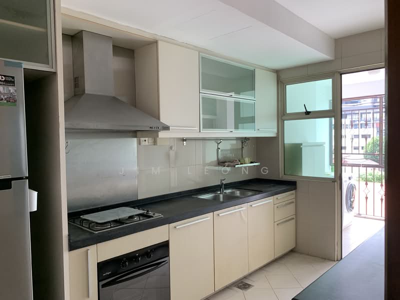 Casa Aroma, 21 Chiku Road, 3 Bedrooms, 1,346 sqft, Apartment For Rent, by Jim Leong, 500073567 - Kitchen - PropertyGuru.com.sg