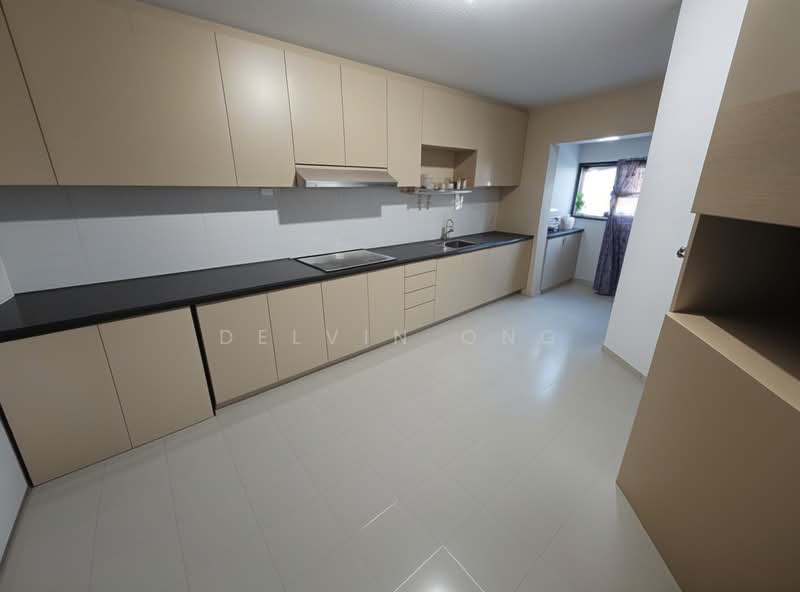 536 Bedok North Street 3 HDB Flat For Sale at S$ 555,000 | PropertyGuru Singapore - Kitchen
