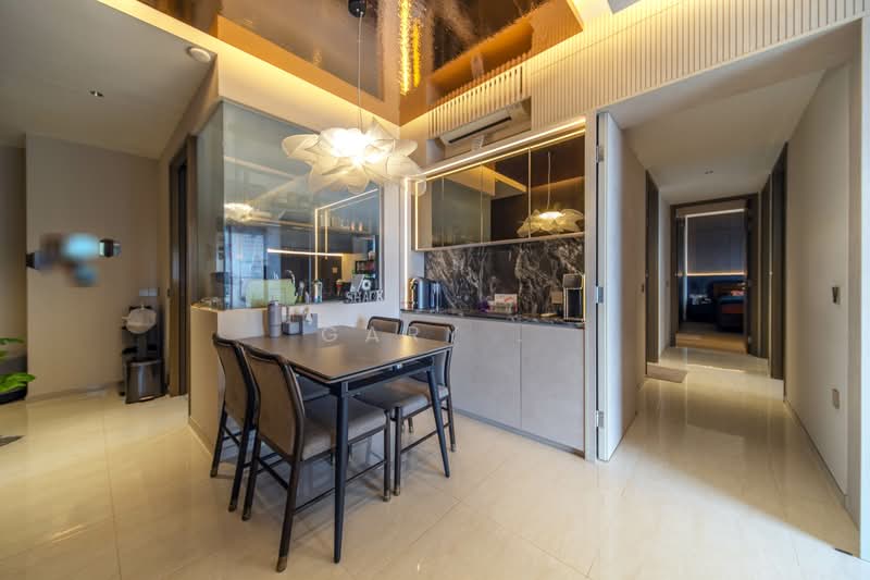 The Florence Residences Condominium For Sale at S$ 1,950,000 | PropertyGuru Singapore - Dining Room