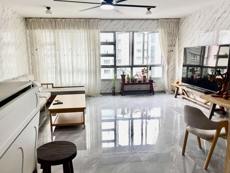 232B Sumang Lane HDB Flat For Sale at S$ 798,000 | PropertyGuru Singapore - Living Room