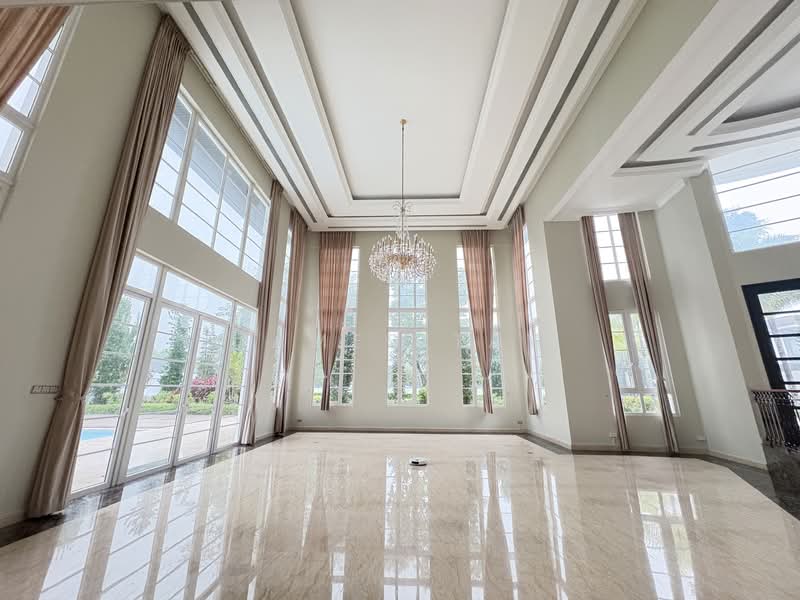 Good Class Bungalow For Immediate Lease, Tanglin Park / Ridley Park / Chatsworth / Bishopsgate, 7 Bedrooms, 14,500 sqft, Good Class Bungalow For Rent, by James Tay, 500073609 - Living Room - PropertyGuru.com.sg