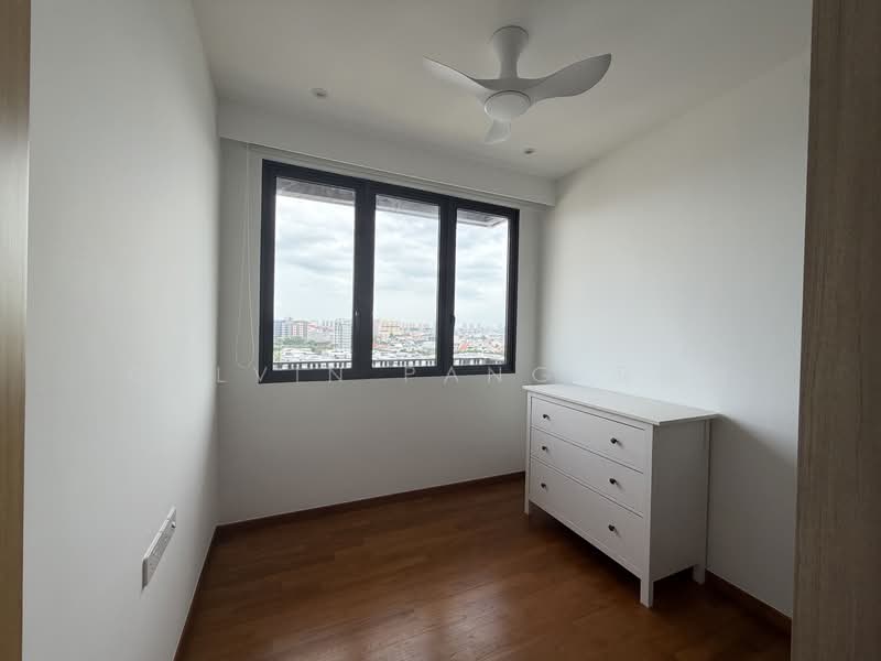 Urban Treasures Condominium For Sale at S$ 1,580,000 | PropertyGuru Singapore - Bedroom