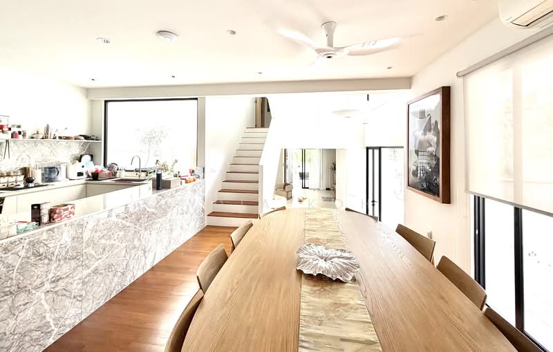 Beautifully Renovated Landed Off Holland Road Corner Terrace For Sale at S$ 7,500,000 | PropertyGuru Singapore - Kitchen