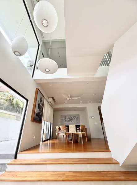 Beautifully Renovated Landed Off Holland Road Corner Terrace For Sale at S$ 7,500,000 | PropertyGuru Singapore