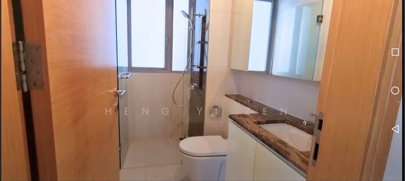 The Scala @ Lorong Chuan, 120 Serangoon Avenue 3, 2 Bedrooms, 893 sqft, Condominium For Rent, by Heng Yi Zen, 500073629 - Bathroom - PropertyGuru.com.sg