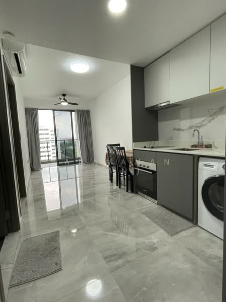Affinity At Serangoon Condominium For Sale at S$ 1,100,000 | PropertyGuru Singapore - Kitchen