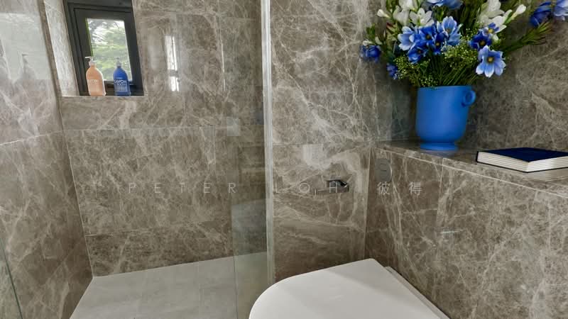 Watten House Condominium For Sale at S$ 4,799,000 | PropertyGuru Singapore - Bathroom