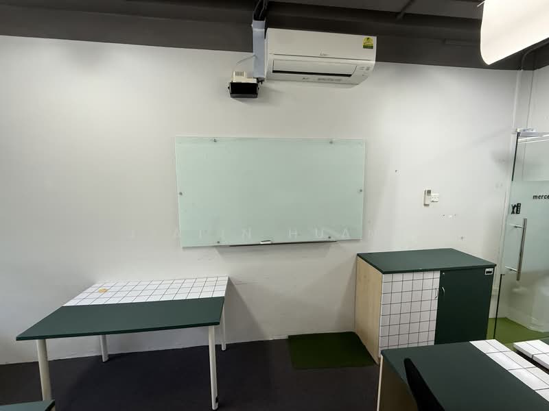 Ayer Rajah Industrial Estate, 51 Ayer Rajah Crescent, 330 sqft, Business / Science Park For Rent, by Jialin Huang, 500073677 - CommercialGuru.com.sg