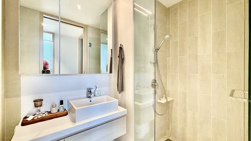 The Panorama Condominium For Sale at S$ 1,550,000 | PropertyGuru Singapore - Bathroom