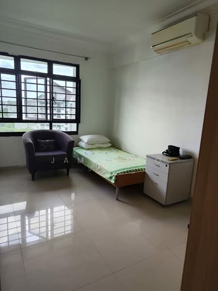 268C Boon Lay Drive HDB Flat For Sale at S$ 685,000 | PropertyGuru Singapore - Bedroom