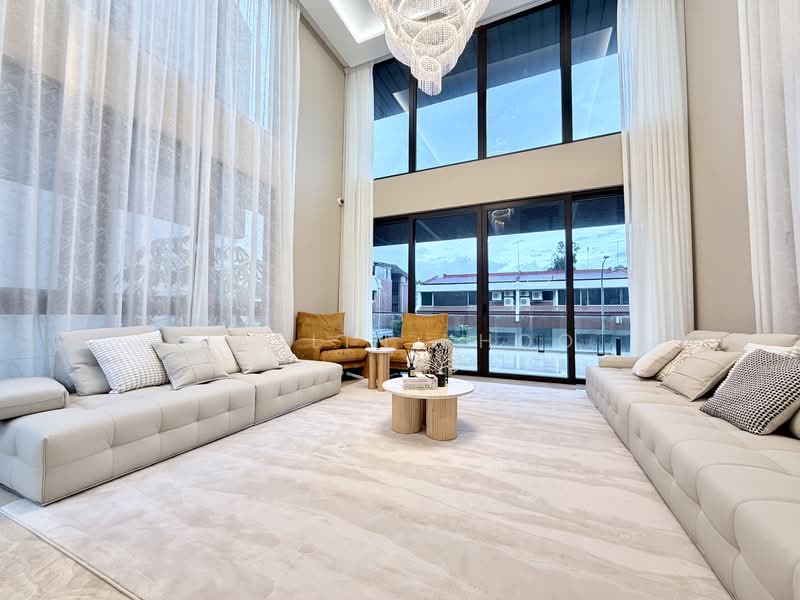 For Sale - 🏡 District 10 Brand New Semi-Detached near Stevens MRT 🚄