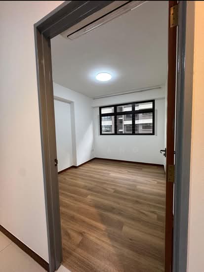 For Rent - 132A Canberra Crescent