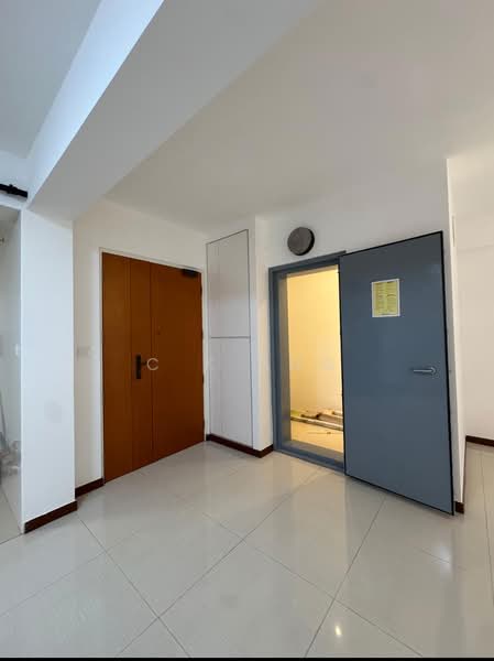 132A Canberra Crescent, 132A Canberra Crescent, 2 Bedrooms, 120 sqft, HDB Flat For Rent, by C K Ang, 500073722 - Entrance - PropertyGuru.com.sg