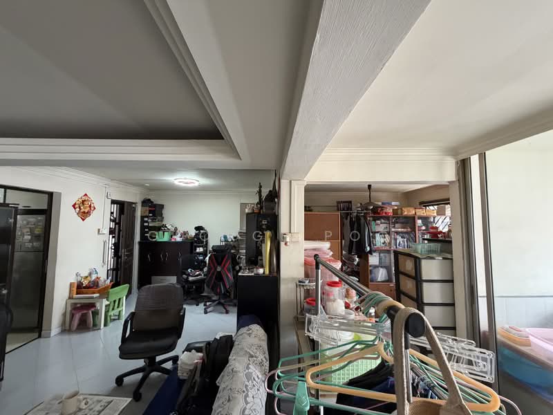 163 Bishan Street 13 HDB Flat For Sale at S$ 960,000 | PropertyGuru Singapore - Living Room