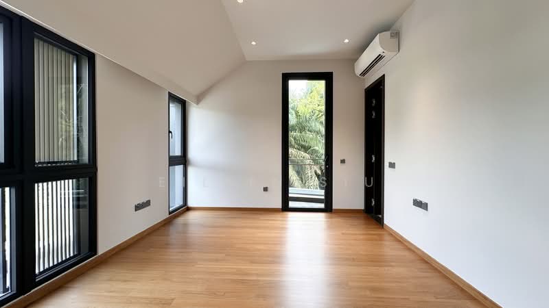 Greenbank Park 🏡 Brand New Semi-Detached Semi-Detached House For Sale at S$ 9,500,000 | PropertyGuru Singapore - Interior