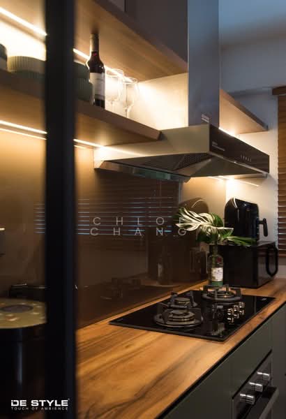 421A Northshore Drive HDB Flat For Sale at S$ 500,000 | PropertyGuru Singapore - Kitchen