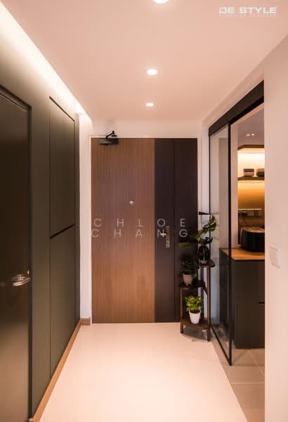 421A Northshore Drive HDB Flat For Sale at S$ 500,000 | PropertyGuru Singapore - Entrance