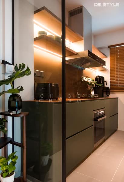 421B Northshore Drive HDB Flat For Sale at S$ 500,000 | PropertyGuru Singapore - Kitchen