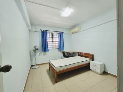 For Rent - 735 Yishun Street 72