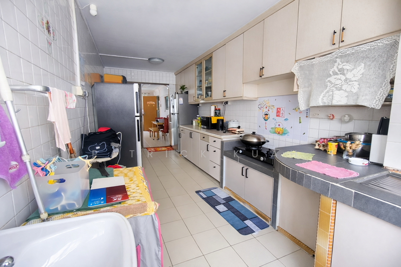226 Pending Road HDB Flat For Sale at S$ 580,000 | PropertyGuru Singapore - Kitchen with 2 fridges