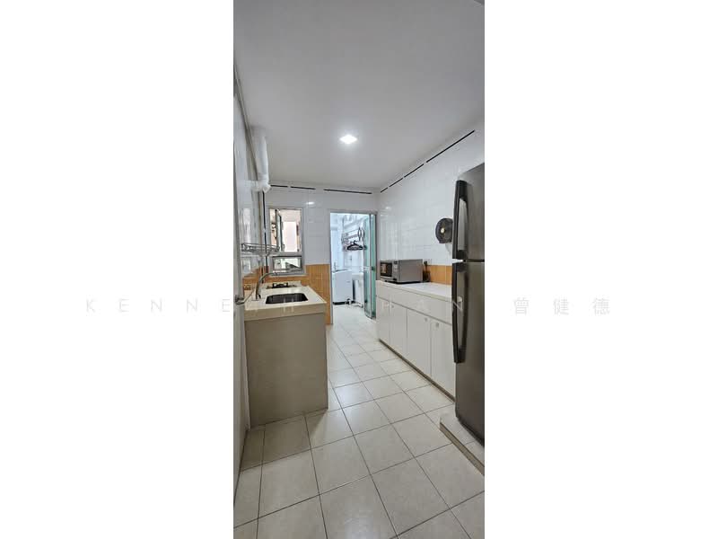 61B Strathmore Avenue, 61B Strathmore Avenue, 3 Bedrooms, 1,011 sqft, HDB Flat For Rent, by Kenneth Chan 曾健德, 500073751 - Kitchen - PropertyGuru.com.sg