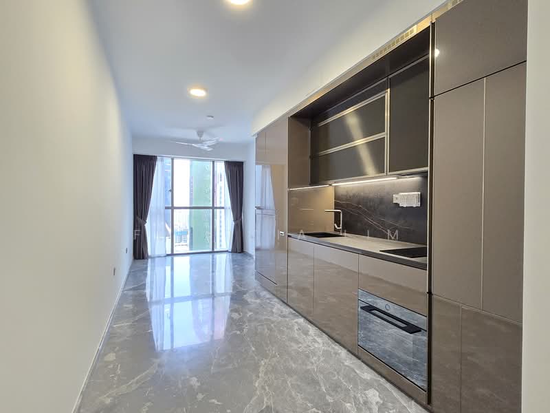 One Bernam, 1 Bernam Street, 1 Bedroom, 441 sqft, Condominium For Rent, by Ferlicia Lim, 500073778 - Kitchen - PropertyGuru.com.sg