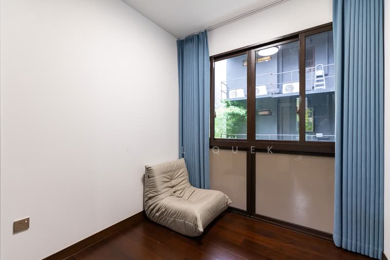 The Commodore Condominium For Sale at S$ 2,100,000 | PropertyGuru Singapore - Common Room3