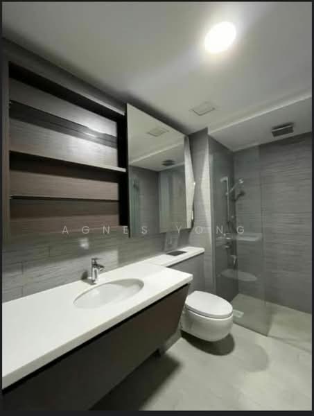 V on Shenton, 5 Shenton Way, Studio, 441 sqft, Condominium For Sale, by Agnes Yong, 500073790 - Bathroom - PropertyGuru.com.sg