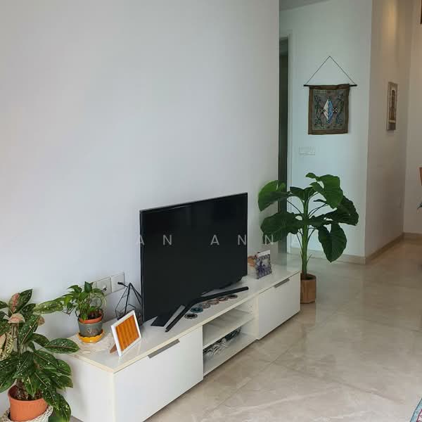 Kingsford Hillview Peak, 105 Hillview Rise, 2 Bedrooms, 785 sqft, Condominium For Rent, by Tan Anna, 500073792 - Living Room - PropertyGuru.com.sg