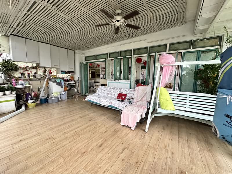 Summerdale Condominium For Sale at S$ 2,200,000 | PropertyGuru Singapore - Living Room