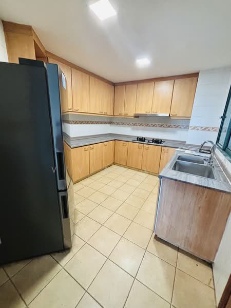 Yew Mei Green, 50 Choa Chu Kang North 6, 4 Bedrooms, 1,292 sqft, Condominium For Sale, by Vivian Liu, 500073800 - Kitchen - PropertyGuru.com.sg