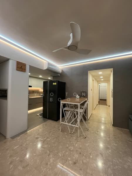 Eastvale Condominium For Sale at S$ 1,688,888 | PropertyGuru Singapore - Kitchen