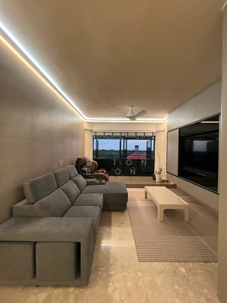 Eastvale Condominium For Sale at S$ 1,688,888 | PropertyGuru Singapore - Living Room