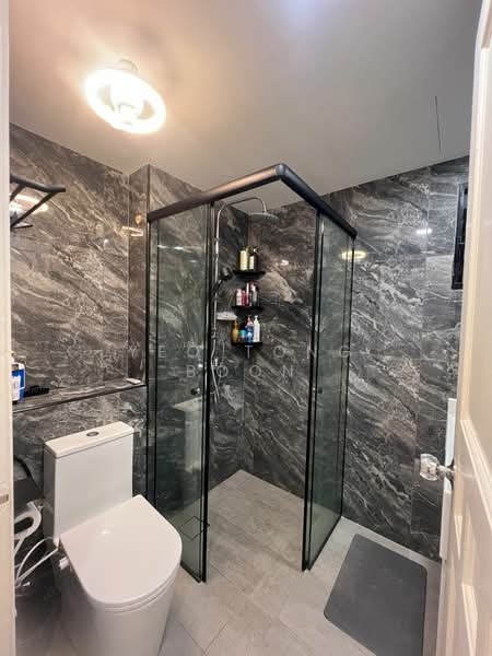 Eastvale Condominium For Sale at S$ 1,688,888 | PropertyGuru Singapore - Bathroom