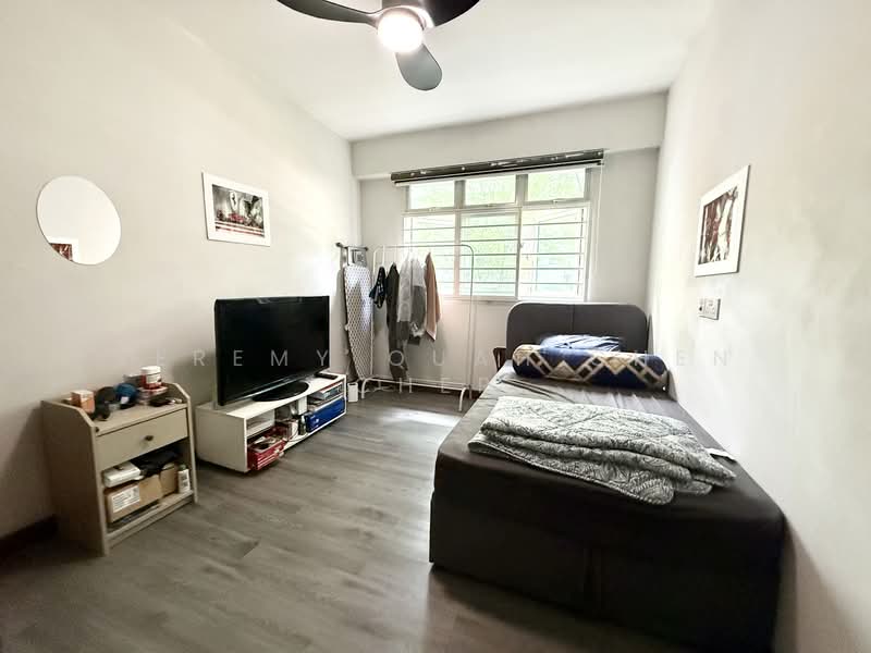 217A Sumang Walk HDB Flat For Sale at S$ 749,999 | PropertyGuru Singapore - Bedroom