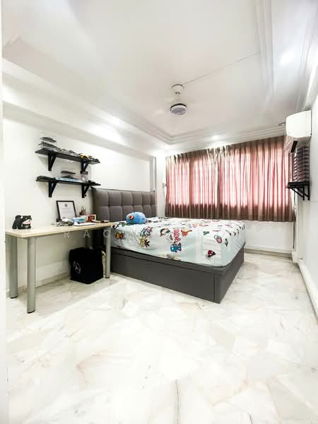 170 Yishun Avenue 7 HDB Flat For Sale at S$ 748,000 | PropertyGuru Singapore - Bedroom