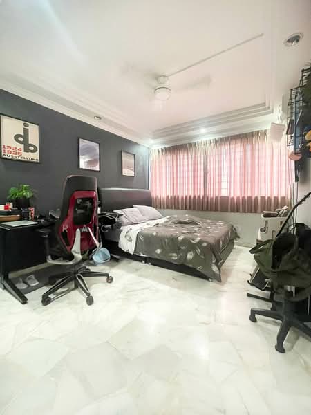 170 Yishun Avenue 7 HDB Flat For Sale at S$ 748,000 | PropertyGuru Singapore - Bedroom
